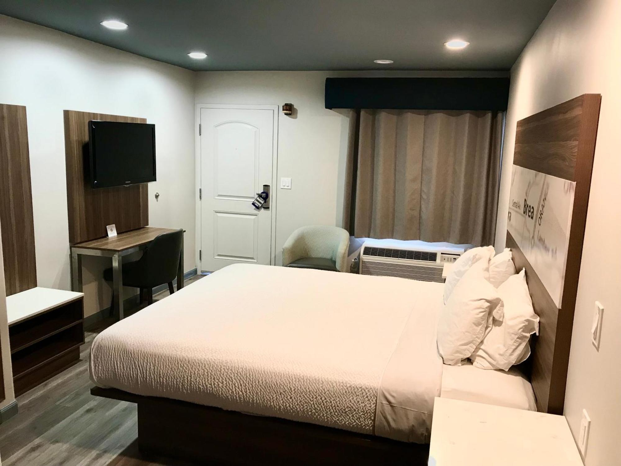 ไฮแลนด์ โมเทล เบรีย Motel เบรอา ภายนอก รูปภาพ