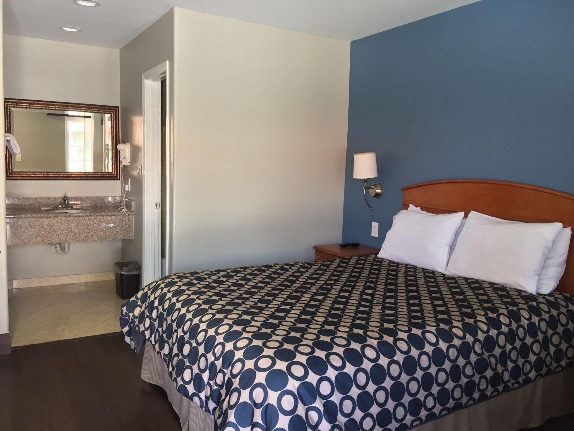 ไฮแลนด์ โมเทล เบรีย Motel เบรอา ภายนอก รูปภาพ